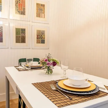 Lovelystay - The Wanderers Hideout * Lisbon