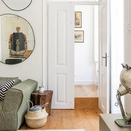 Lovelystay - The Wanderers Hideout Apartment