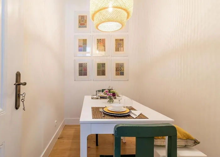 Lovelystay - The Wanderers Hideout *