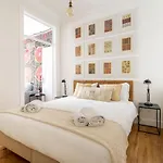 Lovelystay - The Wanderers Hideout
