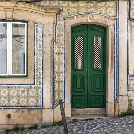 Lovelystay - The Wanderers Hideout Lissabon