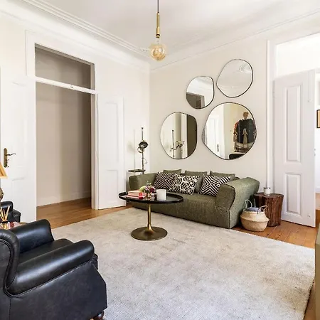 Lovelystay - The Wanderers Hideout Apartment